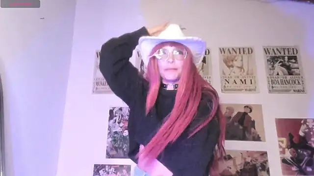 Luna-Chann's Live XXX Chat