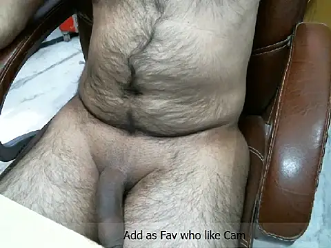 desioldguy: διαδικτυακό σόου στην κάμερα