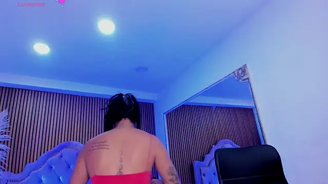 แชท XXX สดของ SelenaStonne