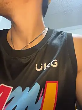 ChicoMaloFfF Live XXX Chat