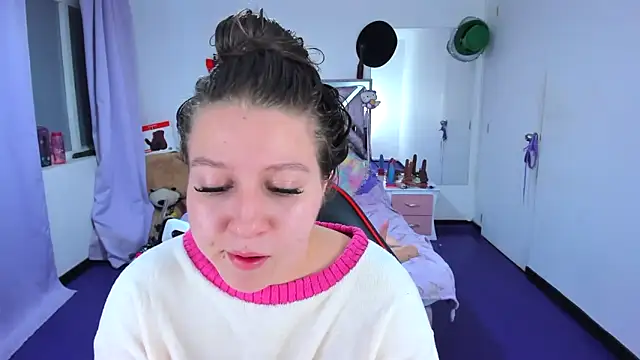 Luna_Analya 即時 XXX 聊天