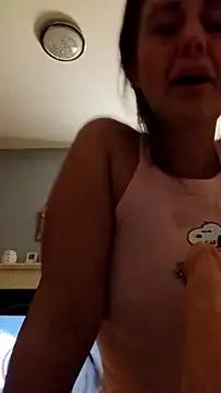 Sophrob96x's Live XXX Chat