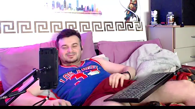 XXX chat uživo modela iuligruia69