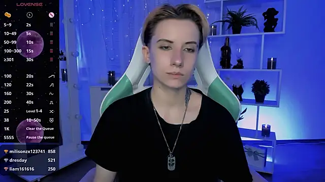 Chat XXX ao vivo de _Rein_ramm