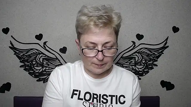 EmiliaGree Live XXX-Chat