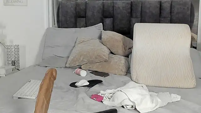 MilfClarett Live XXX-Chat