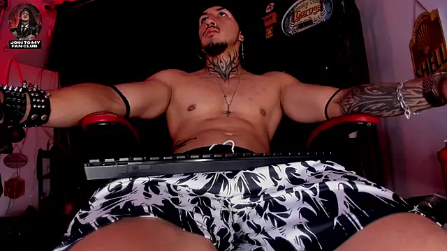 the_beast_master_ live XXX chat