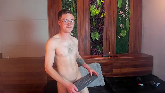 Lil_James 现场XXX聊天