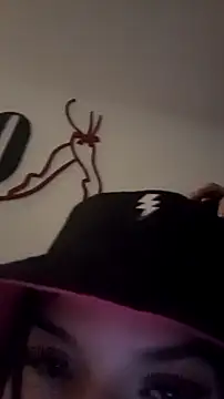 Chat +18 de saray_reesee ao vivo