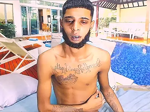 CharmingIndian1 现场XXX聊天