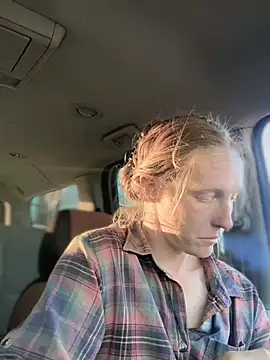 Chat +18 de GoldenFlameGoddess ao vivo