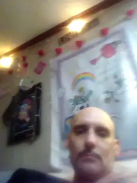 ClydeCan409 webkamerás műsora