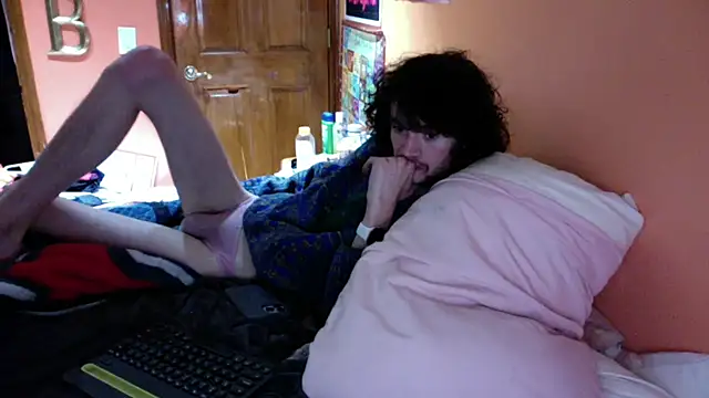 Teddy4420: διαδικτυακό σόου στην κάμερα