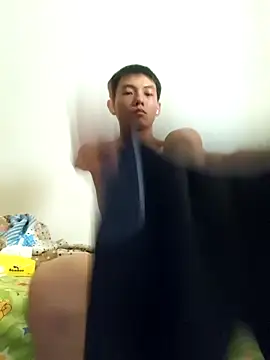 LiewM 在線直播表演