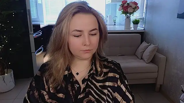 Živý XXX chat Mira_Mermayd