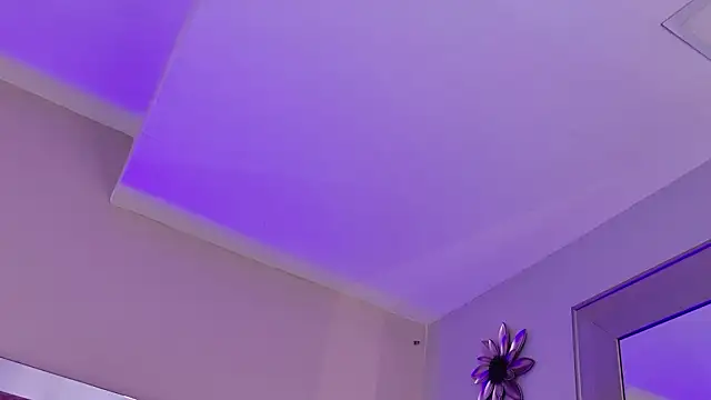 AmmyJones_'s Live XXX Chat