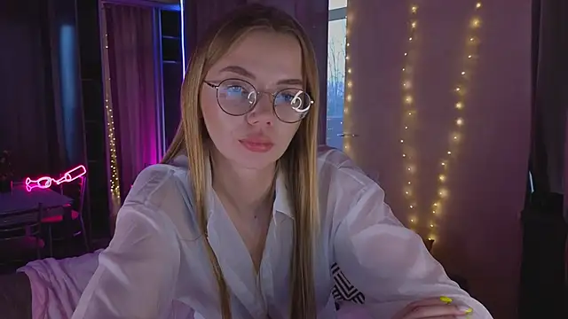 Sembang XXX Secara Langsung NashaDashaaa