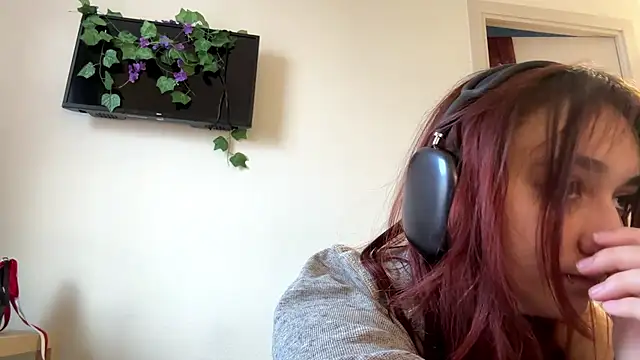 Chatroom XXX en direct de EunTurton