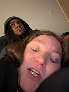 stonerbaby 在線直播表演