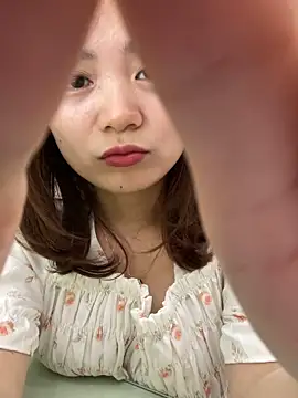 Bana-gibee Chat XXX live