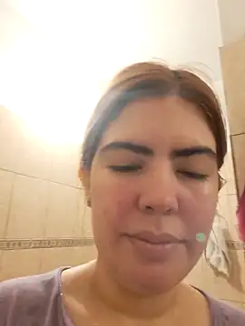 Chatroom XXX en direct de mililena1