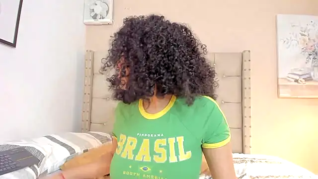 Chat XXX en directo de vanesasexyhot21