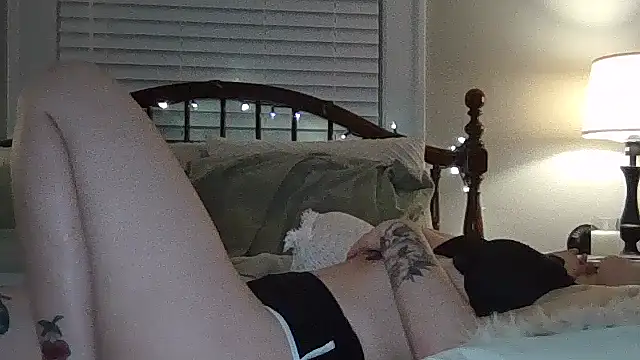 tattedsweets01's Live XXX Chat