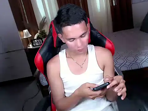 drinkmycumx Webcam-Show