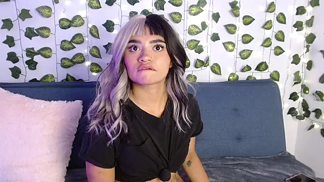 angie_boo1 Webcam Show