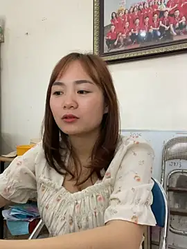 Bana-gibee Chat XXX live