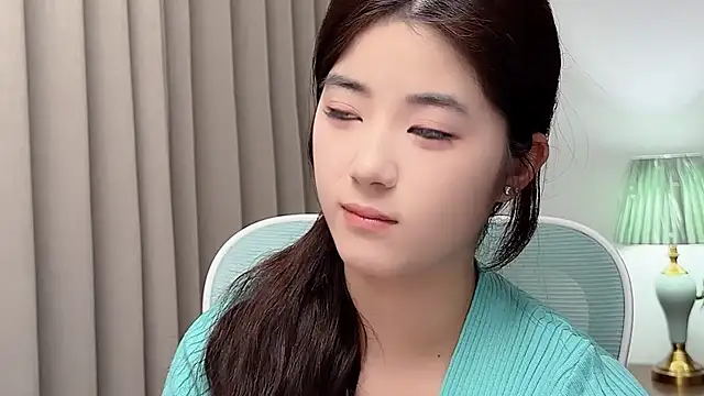 Nicole20266 Pertunjukan Webcam