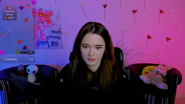 liana_kisses 现场XXX聊天