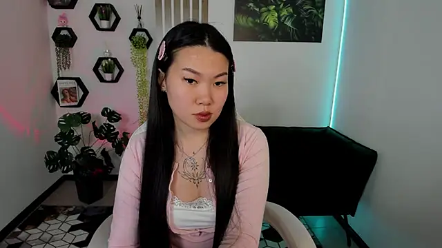 LunaPurrr's Live XXX Chat