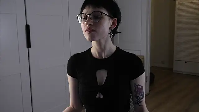 RubieNibbs 现场XXX聊天