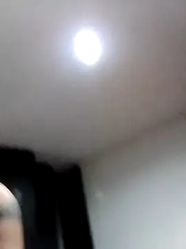 Živý XXX chat TuCanero23cm