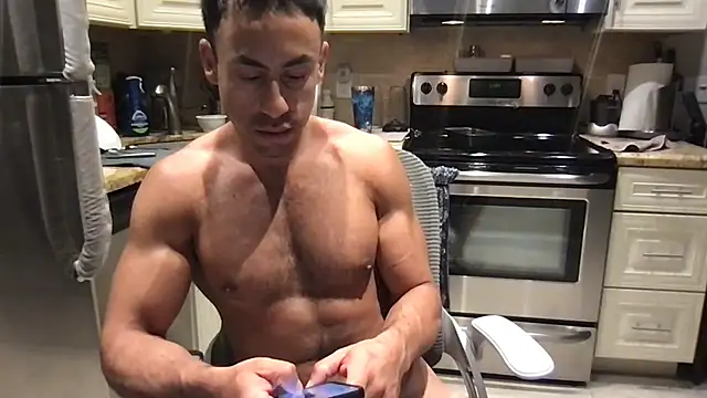 BigGuyMuscle's Live XXX Chat