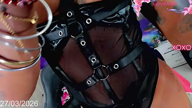 Czat XXX na żywo – Nella_Dolls