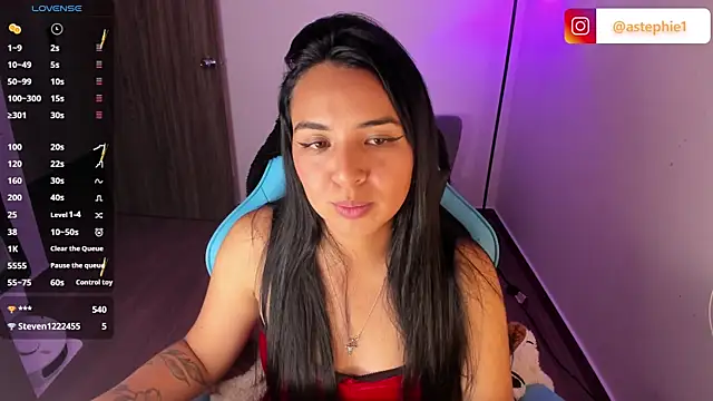 Chat XXX ao vivo de Nicole_Ss