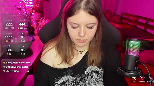 دردشة XNirvanaX الجنسية المباشرة