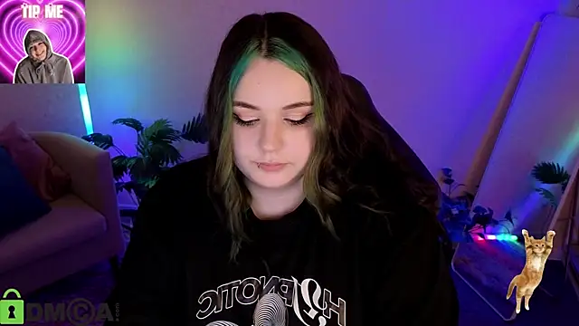 Mia_R0ss লাইভ XXX চ্যাট