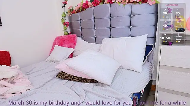 Isabella_Roses_ Chat XXX in diretta