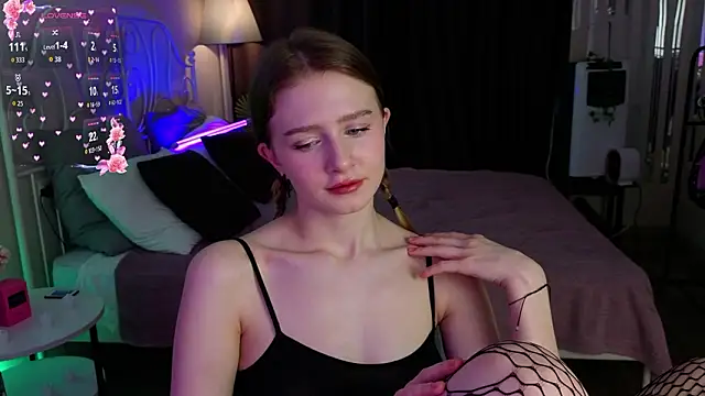 jenny_bunny_ Adlı Modelin Canlı XXX Sohbeti