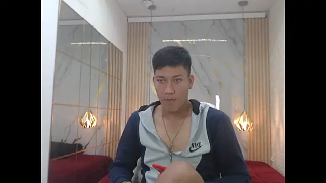 DominantBoy4 网络视讯表演