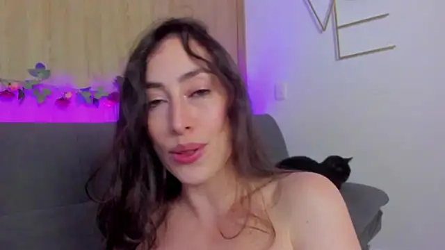 Amatiista's Live XXX Chat