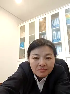 ialnuyoa_h লাইভ XXX চ্যাট