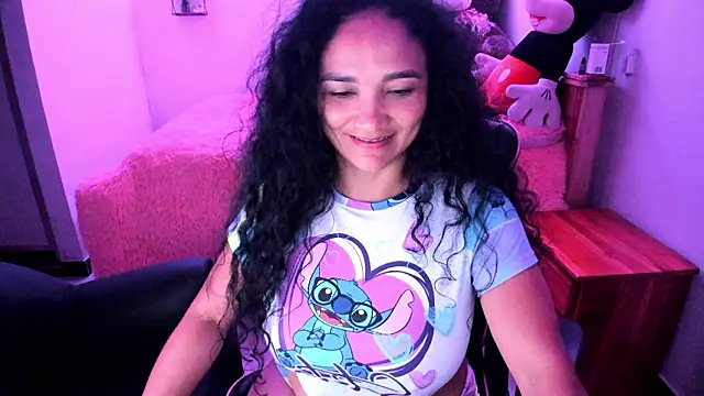 rayza_mature_154 现场XXX聊天