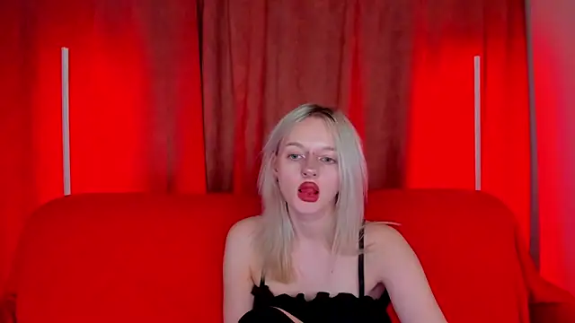 AlessaKiss 现场XXX聊天