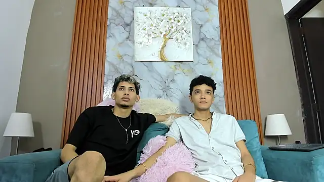 YOUNG_BOYS_HELL – Live XXX-chat