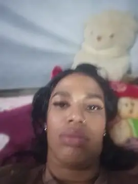 XXX chat uživo modela FlorSalvaje_