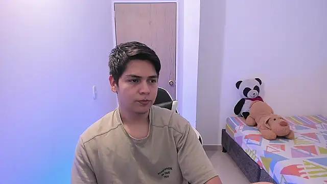 Asta_YunoXXX Show Webcam